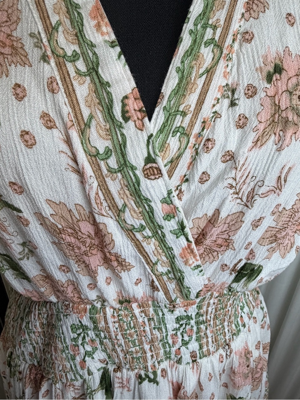 Floral V-Neck Smocked Waist Maxi Dress - Cream & Green - Picture 2 of 8